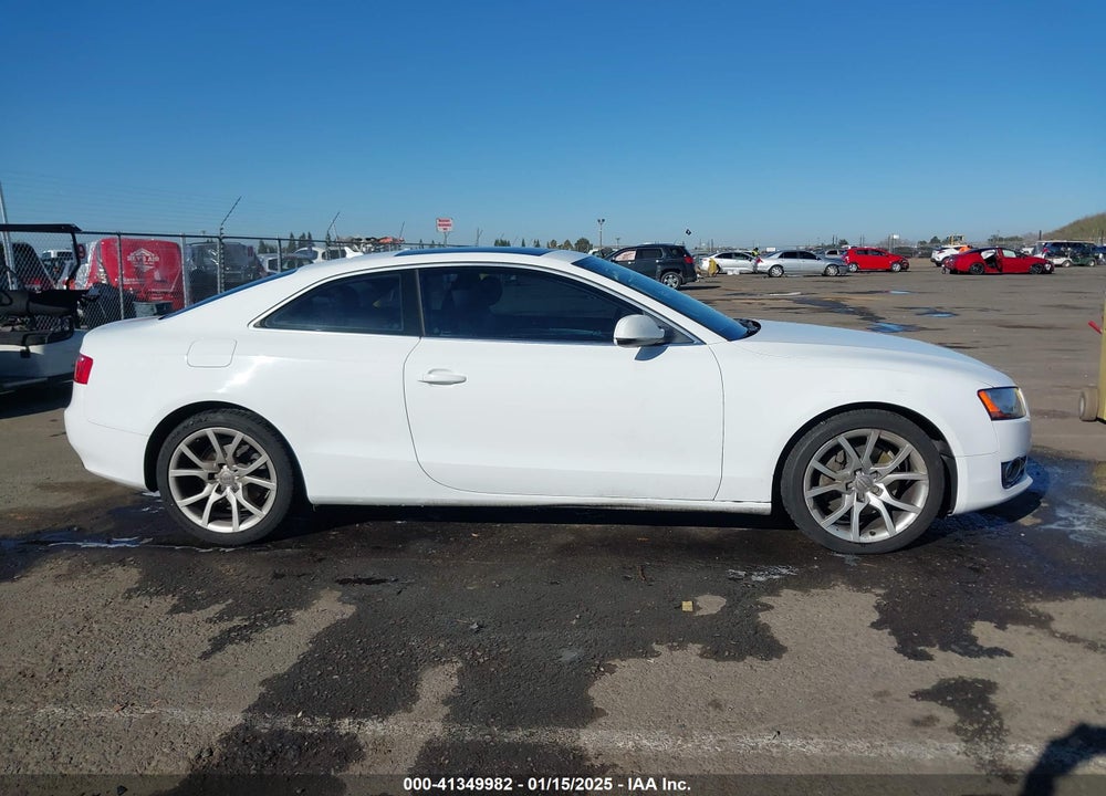 2011 AUDI A5 2.0T PREMIUM VIN: WAUCFAFR4BA075303