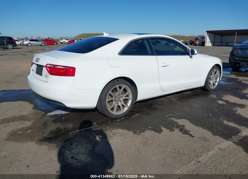 2011 AUDI A5 2.0T PREMIUM VIN: WAUCFAFR4BA075303
