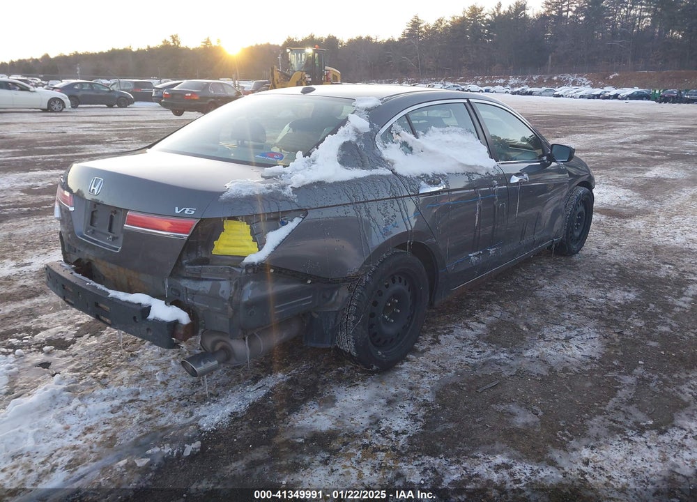 2011 HONDA ACCORD 3.5 EX-L VIN: 1HGCP3F84BA001819