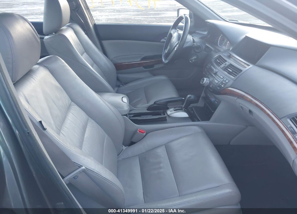 2011 HONDA ACCORD 3.5 EX-L VIN: 1HGCP3F84BA001819