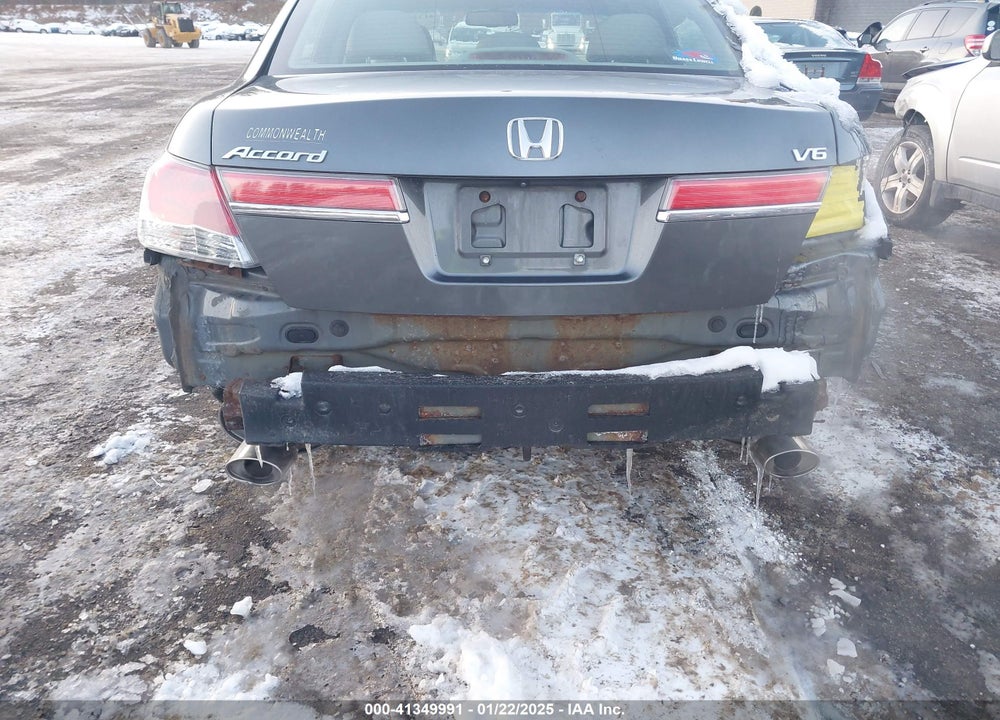 2011 HONDA ACCORD 3.5 EX-L VIN: 1HGCP3F84BA001819