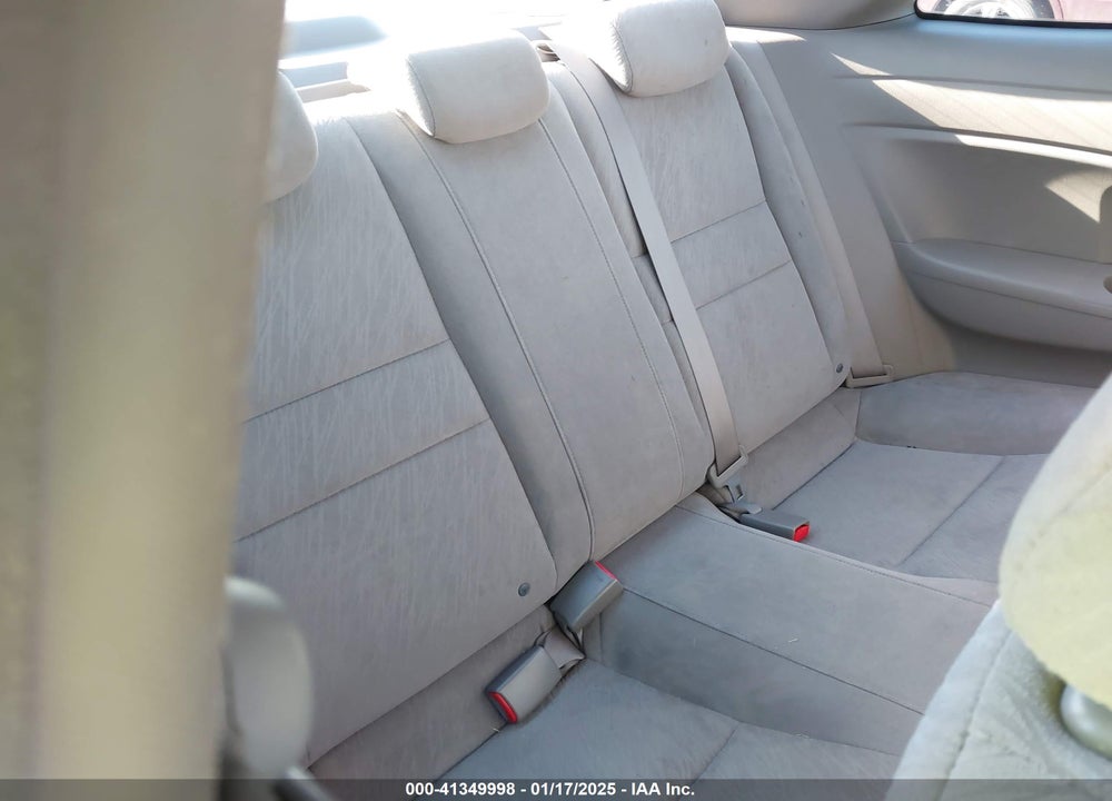 2006 HONDA CIVIC LX VIN: 2HGFG12616H566736