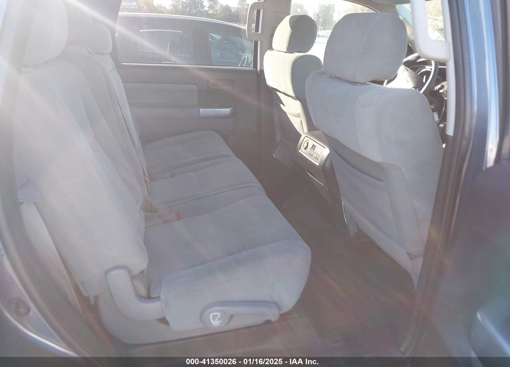 2018 TOYOTA SEQUOIA SR5 VIN: 5TDZY5G11JS071489