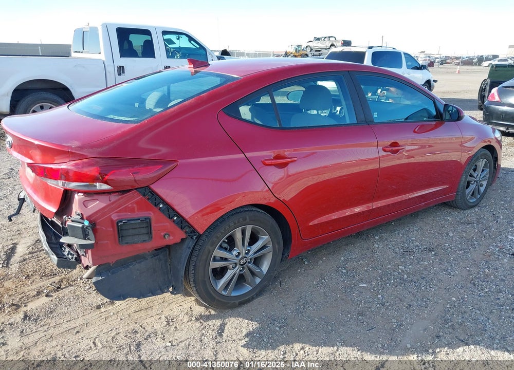 2018 HYUNDAI ELANTRA VIN: 5NPD84LF2JH347481