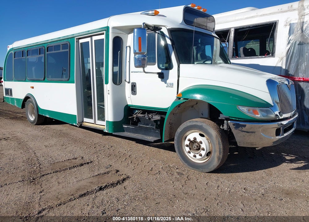 2007 INTERNATIONAL 3000 3200 VIN: 1HVBTAFM67W392905