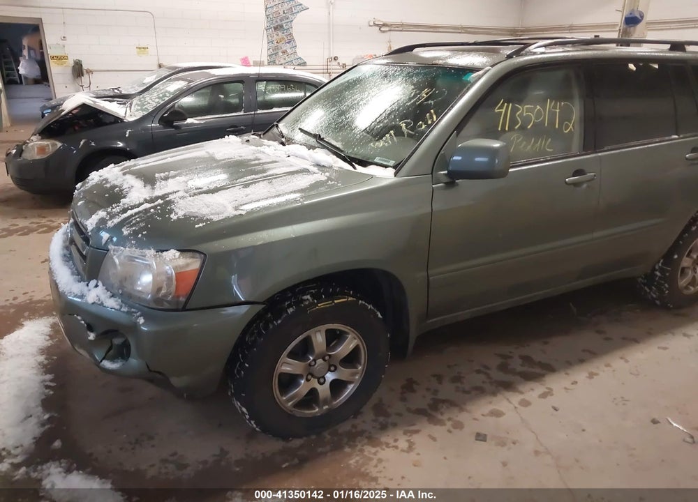 2005 TOYOTA HIGHLANDER V6 VIN: JTEEP21A650093856