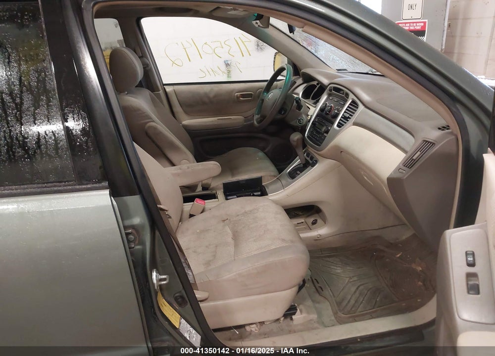 2005 TOYOTA HIGHLANDER V6 VIN: JTEEP21A650093856