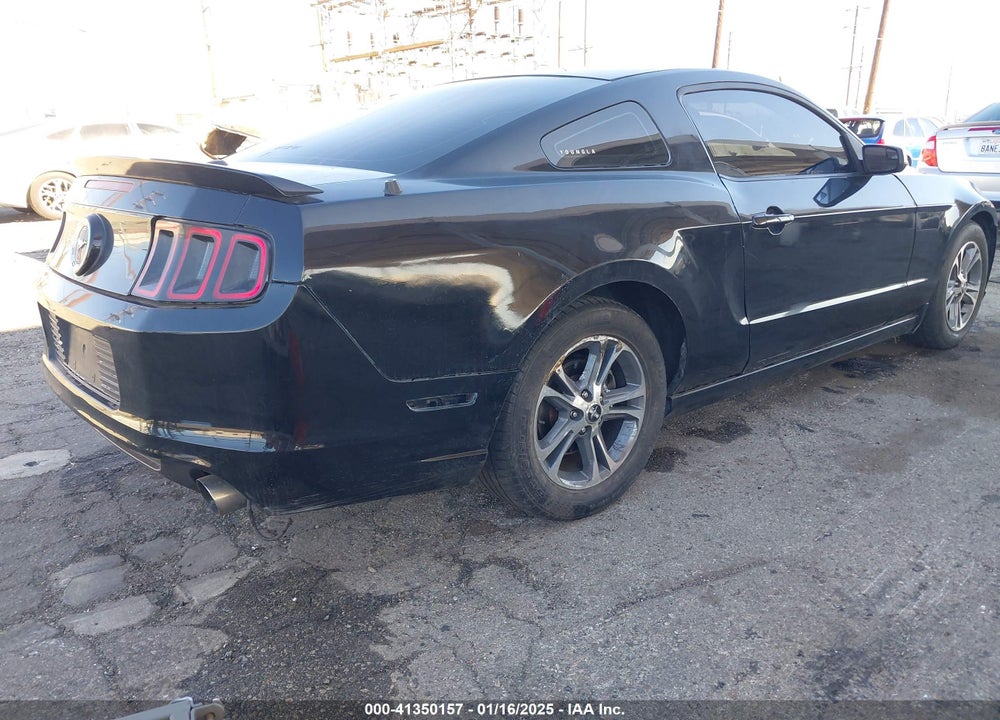 2014 FORD MUSTANG VIN: 1ZVBP8AM5E5304842