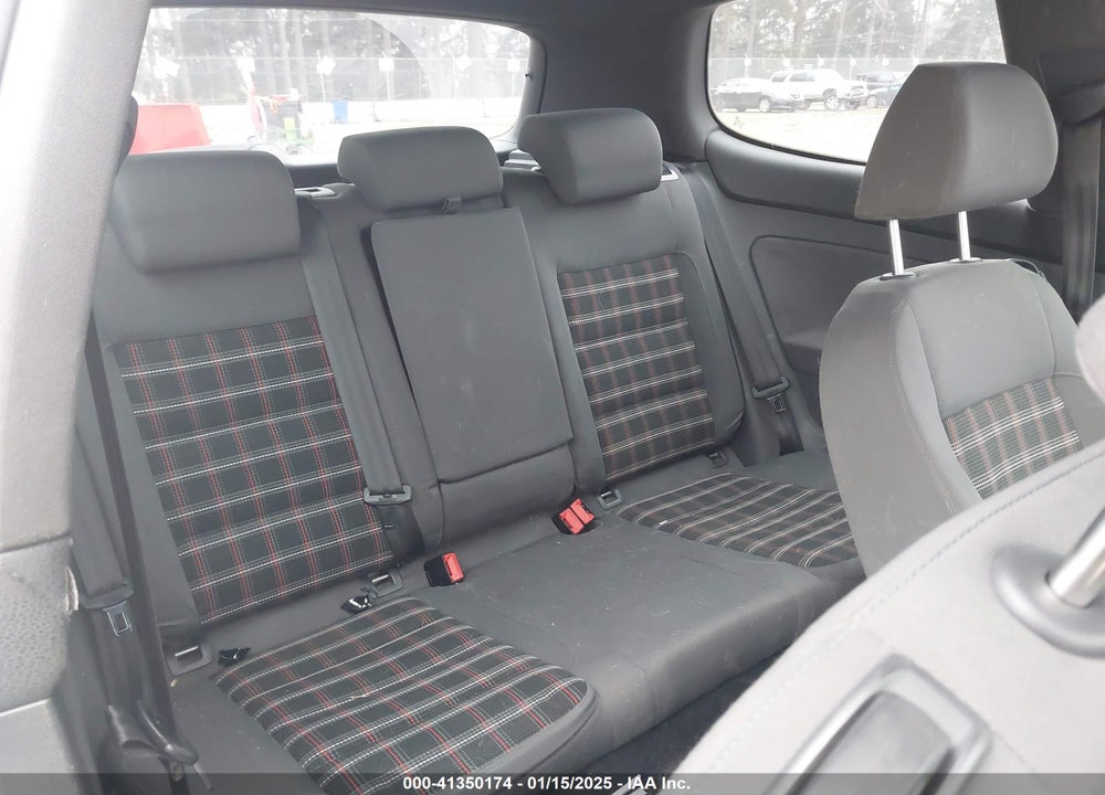 2008 VOLKSWAGEN GTI VIN: WVWEV71K38W269828