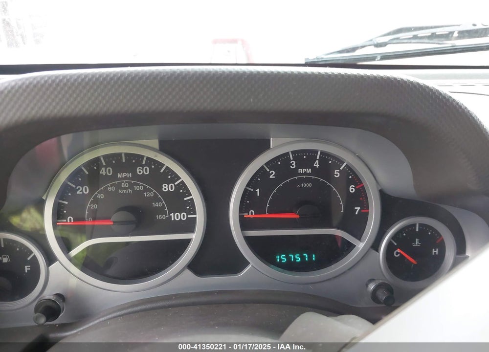 2009 JEEP WRANGLER SAHARA VIN: 1J4FA54119L776733