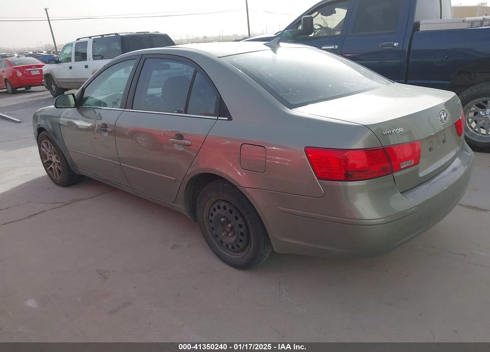2010 HYUNDAI SONATA VIN: 5NPET4AC6AH621020