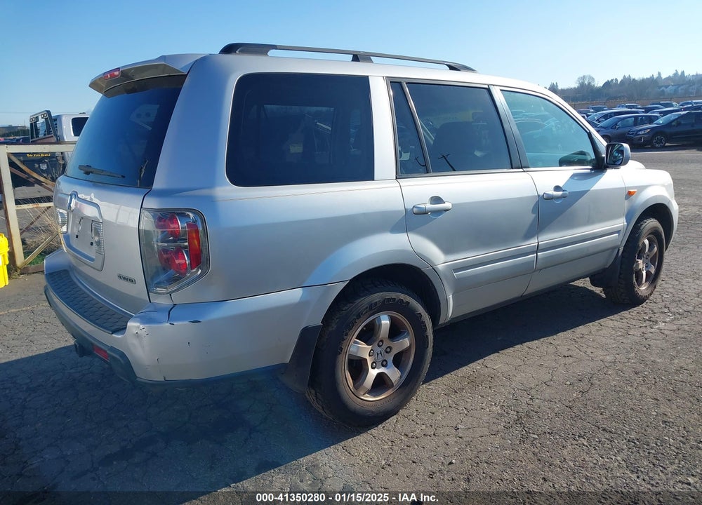 2008 HONDA PILOT SE VIN: 5FNYF18338B001727