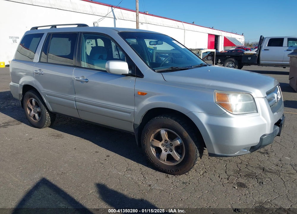 2008 HONDA PILOT SE VIN: 5FNYF18338B001727