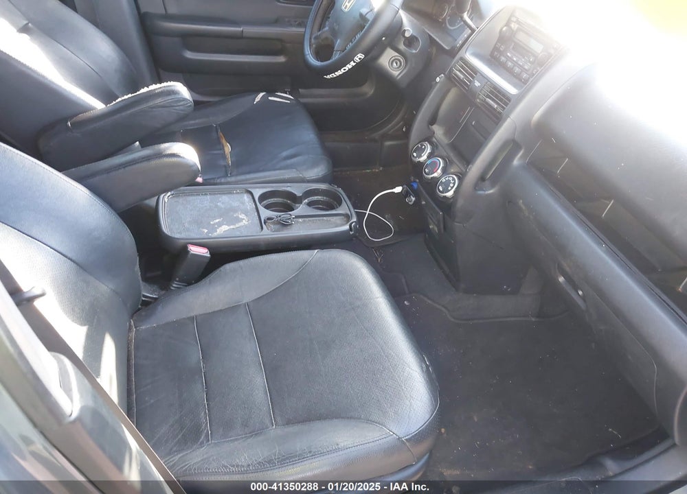 2005 HONDA CR-V VIN: SHSRD78935U315450