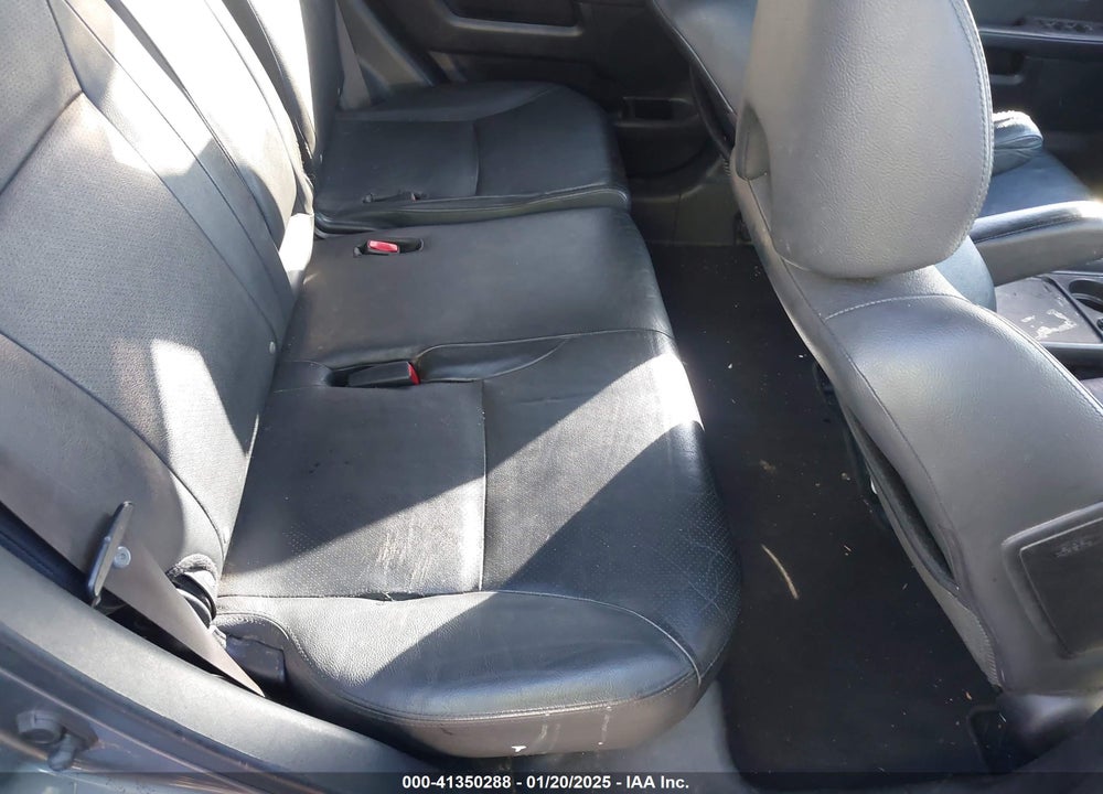 2005 HONDA CR-V VIN: SHSRD78935U315450