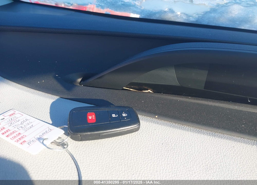 2016 TOYOTA PRIUS VIN: JTDKARFU4G3508484