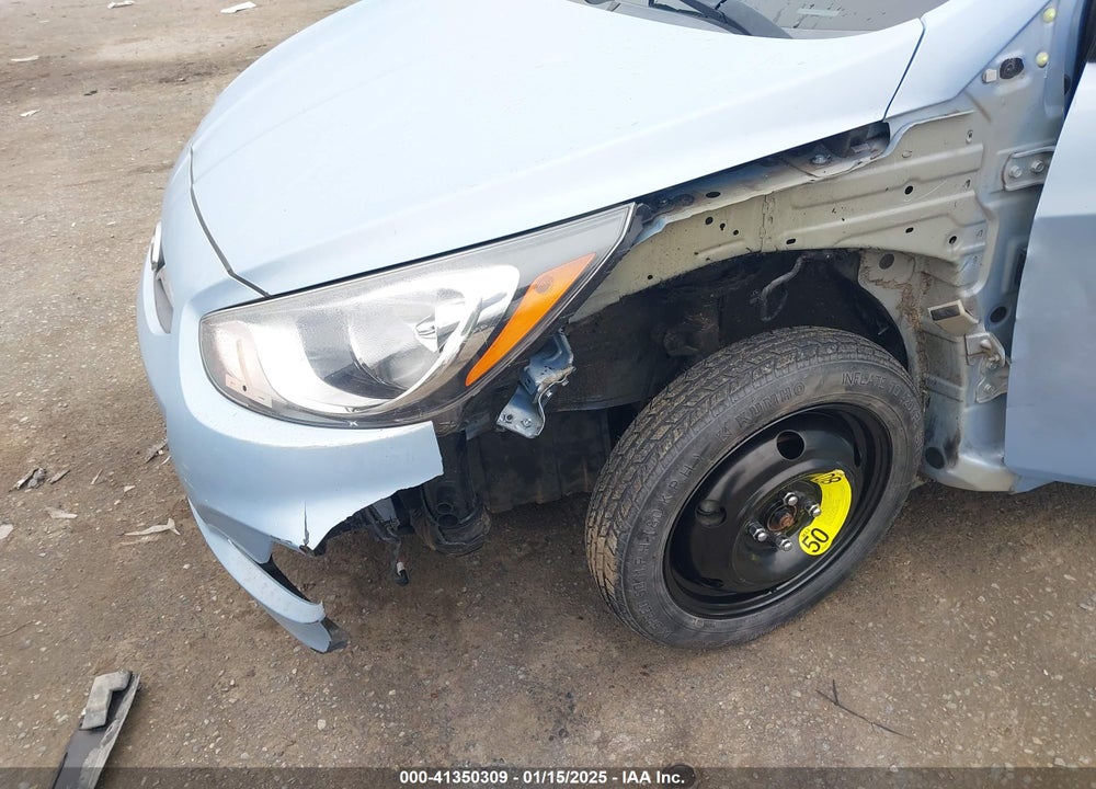 2013 HYUNDAI ACCENT VIN: KMHCU5AE3DU132009