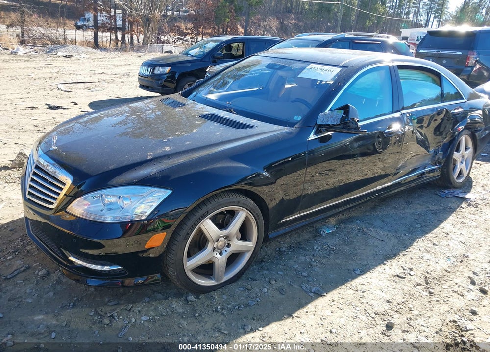 2013 MERCEDES-BENZ S VIN: WDDNG7DB6DA516004