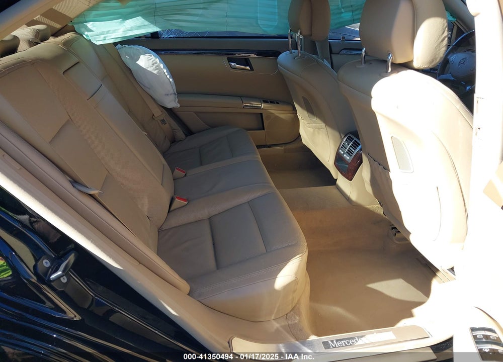 2013 MERCEDES-BENZ S VIN: WDDNG7DB6DA516004
