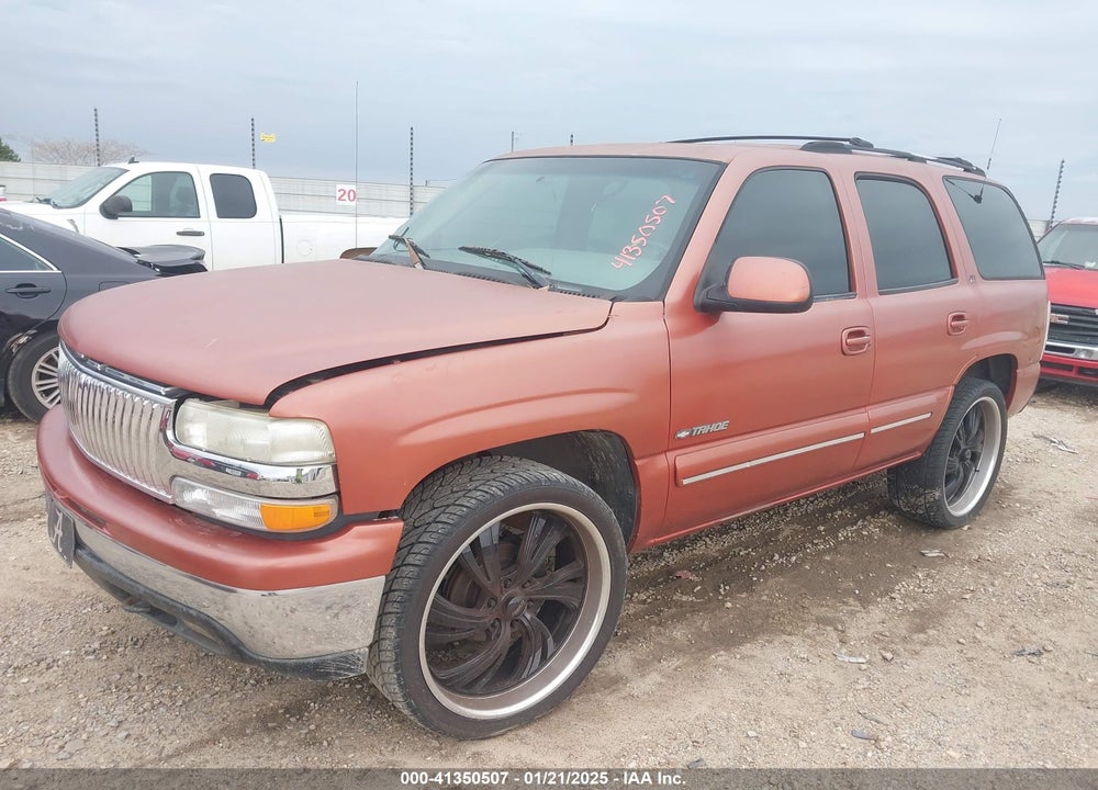 2000 CHEVROLET TAHOE ALL NEW LT VIN: 1GNEC13T6YJ166903
