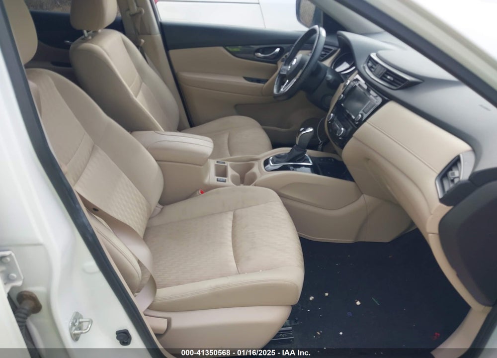 2019 NISSAN ROGUE SV VIN: JN8AT2MT3KW267813