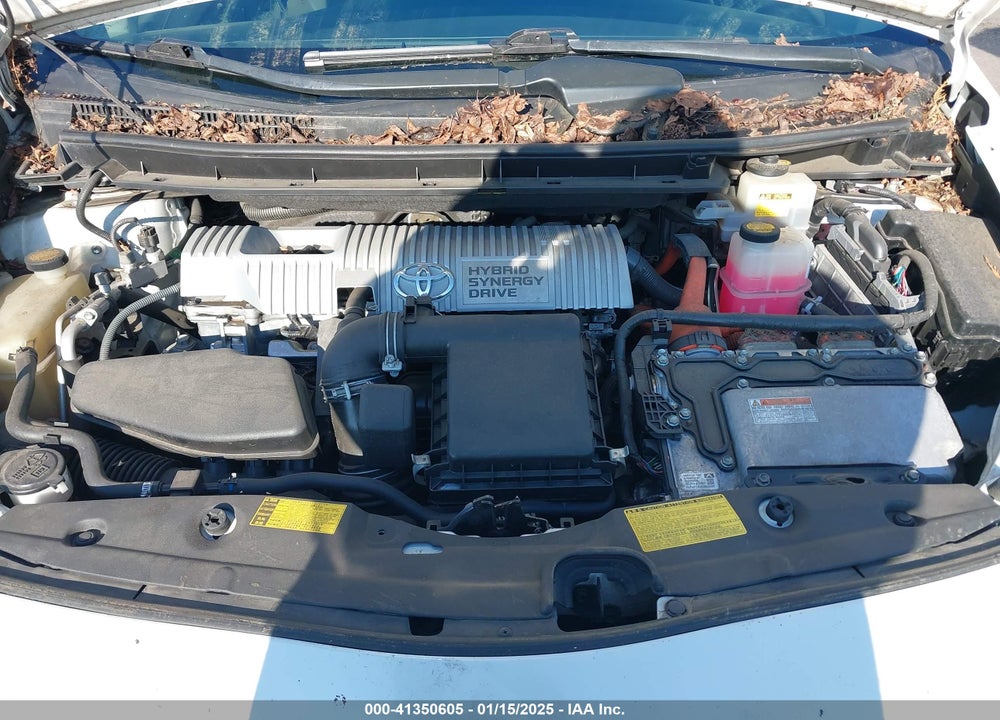 2011 TOYOTA PRIUS TWO VIN: JTDKN3DU4B0327738