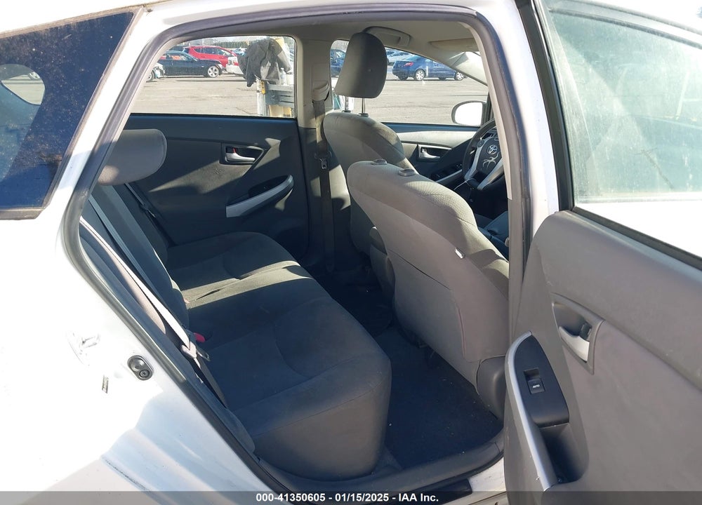 2011 TOYOTA PRIUS TWO VIN: JTDKN3DU4B0327738