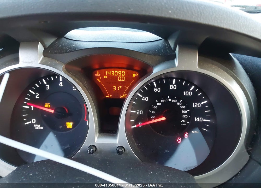 2011 NISSAN JUKE SV VIN: JN8AF5MV8BT005829