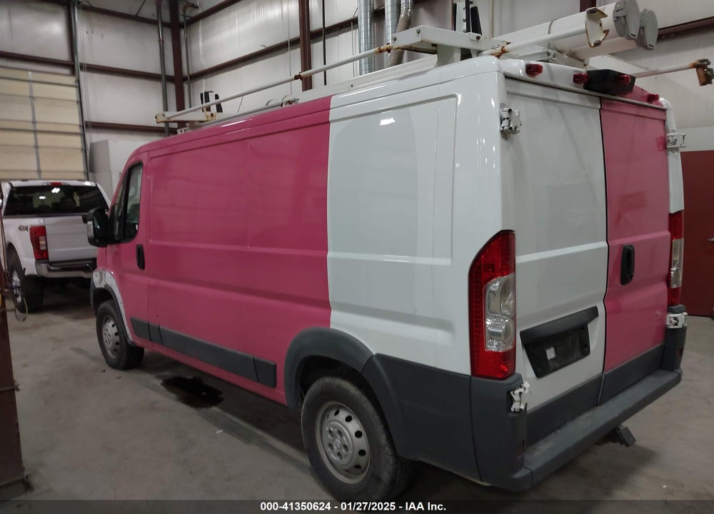 2018 RAM PROMASTER 1500 LOW ROOF 136 WB VIN: 3C6TRVAG9JE129768