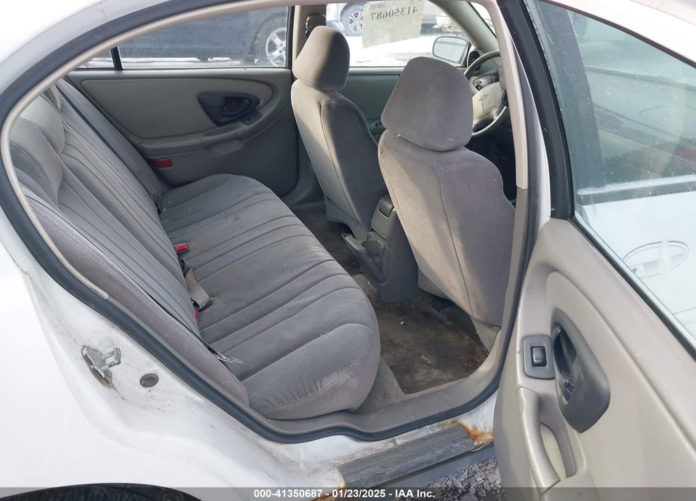 2004 CHEVROLET CLASSIC VIN: 1G1ND52F84M664305
