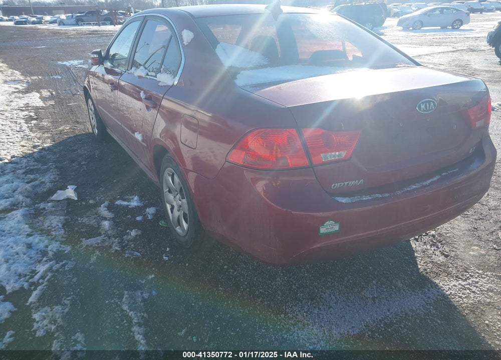 2009 KIA OPTIMA LX VIN: KNAGE228395321526