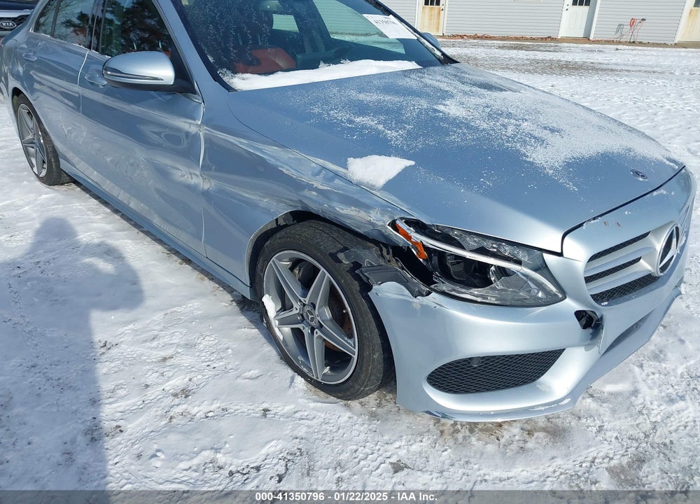 2018 MERCEDES-BENZ C 300 VIN: WDDWF4KB0JR395542