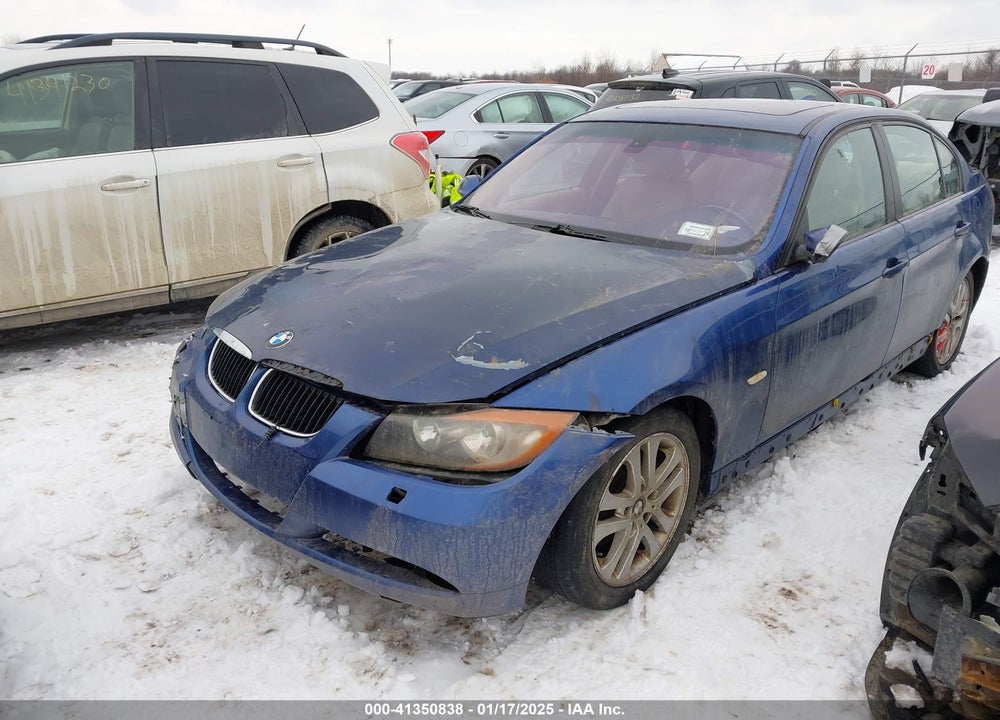 2008 BMW 328XI VIN: WBAVC735X8KP39855
