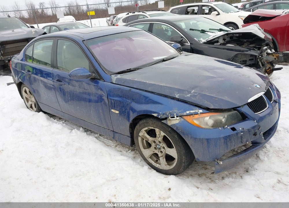 2008 BMW 328XI VIN: WBAVC735X8KP39855