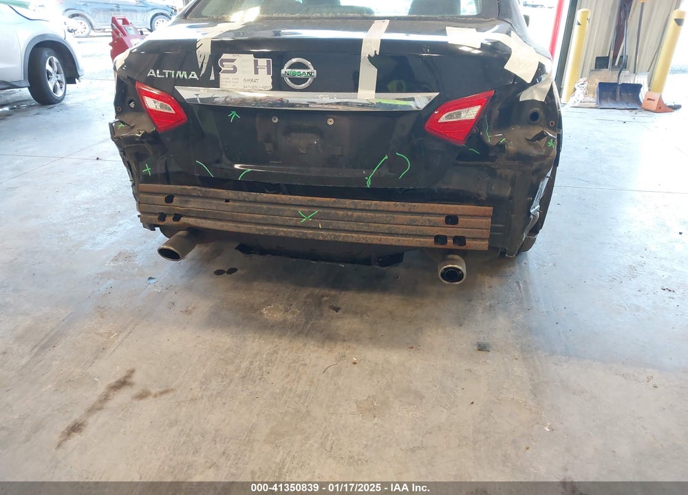 2016 NISSAN ALTIMA VIN: 1N4AL3AP2GN385637