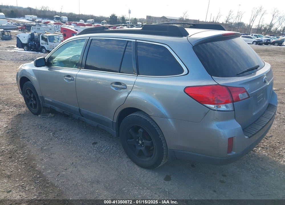 2010 SUBARU OUTBACK 2.5I PREMIUM VIN: 4S4BRBFC4A3317223