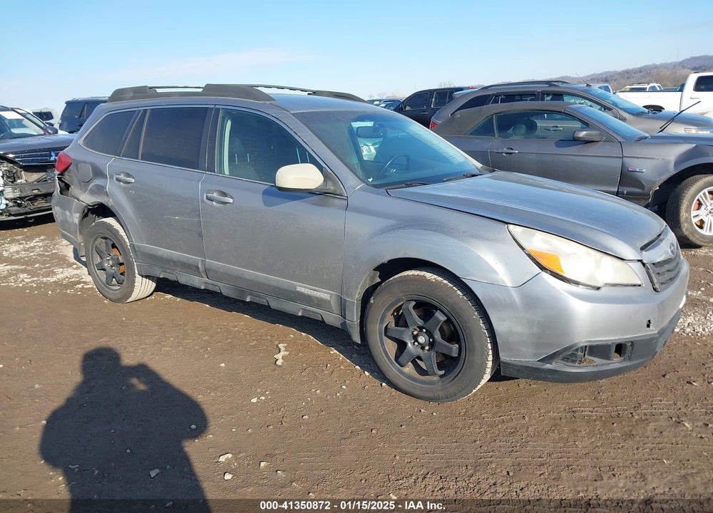 2010 SUBARU OUTBACK 2.5I PREMIUM VIN: 4S4BRBFC4A3317223