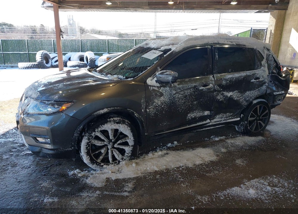 2017 NISSAN ROGUE VIN: 5N1AT2MV1HC764555