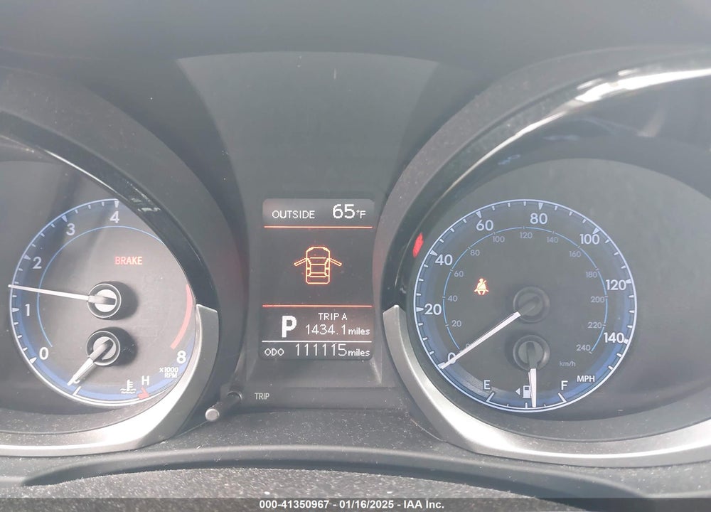 2015 TOYOTA COROLLA VIN: 2T1BURHE2FC251182