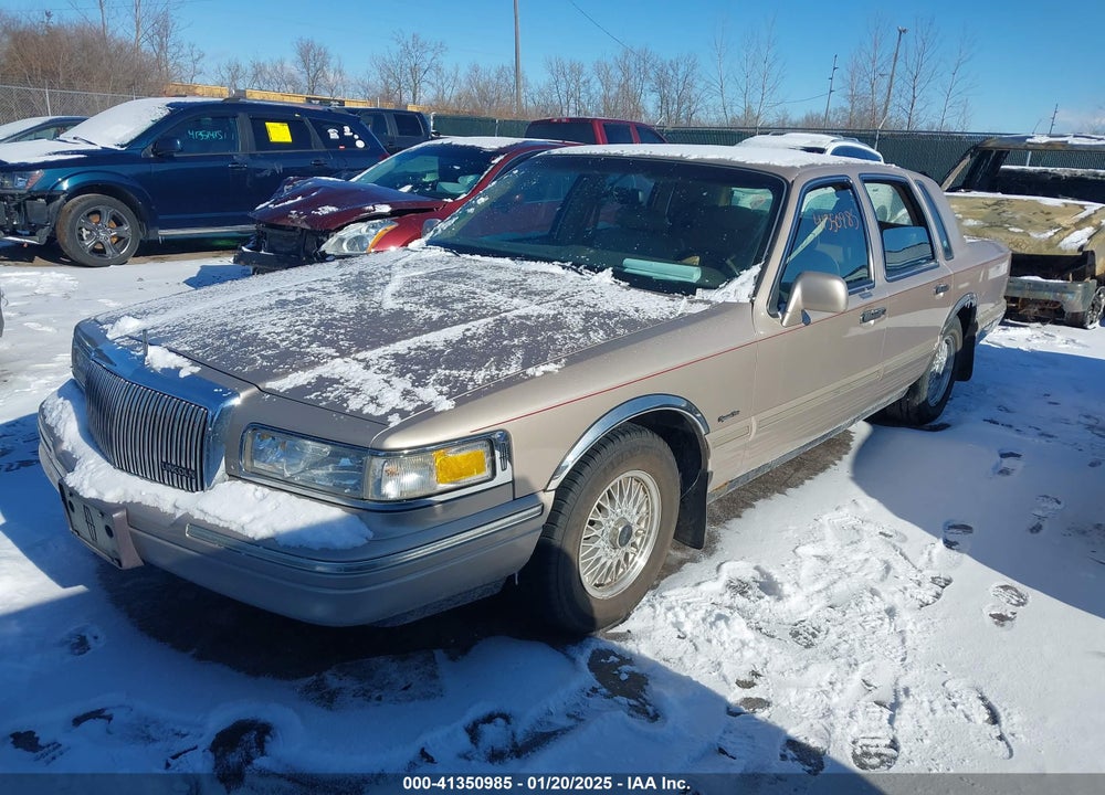 1997 LINCOLN TOWN CAR SIGNATURE VIN: 1LNLM82W9VY691079