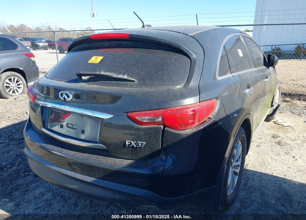 2013 INFINITI FX37 VIN: JN8CS1MU6DM141670