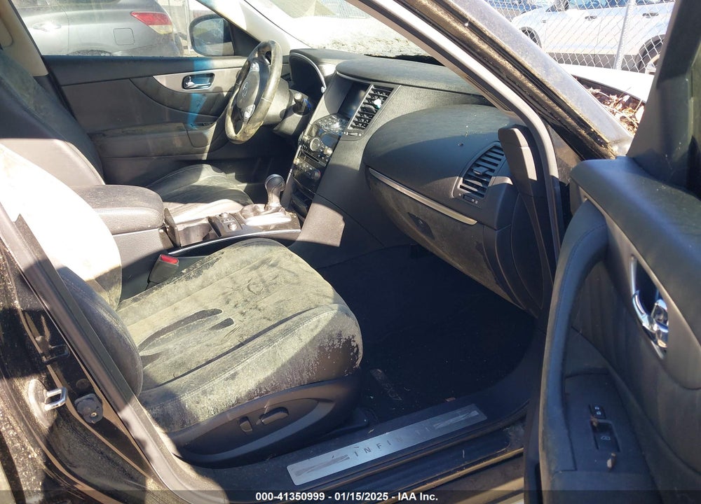 2013 INFINITI FX37 VIN: JN8CS1MU6DM141670