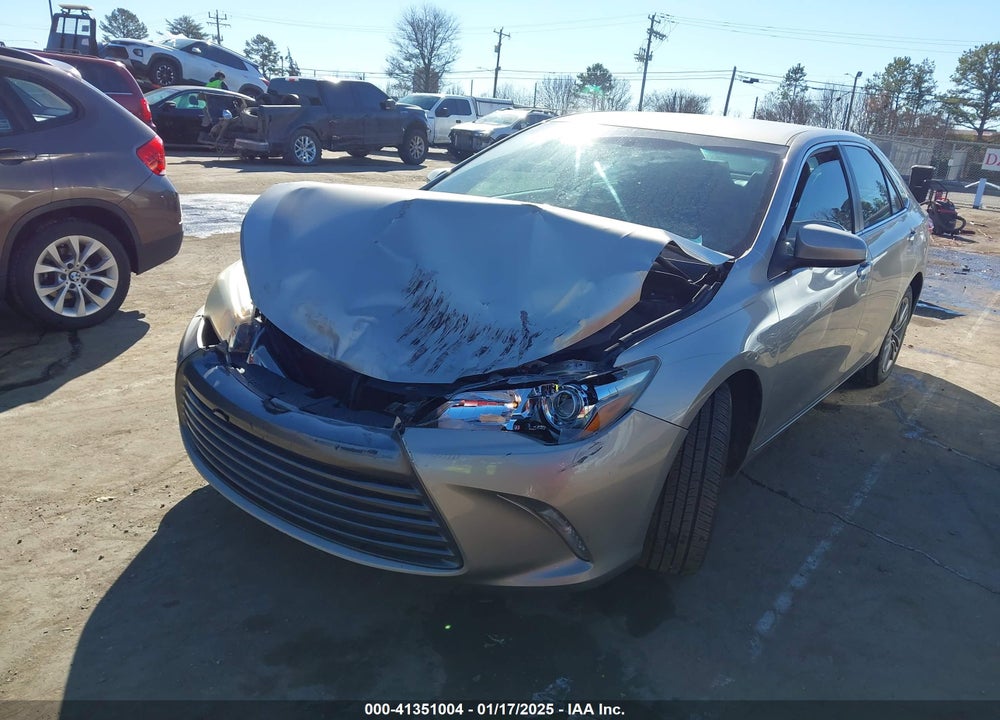 2015 TOYOTA CAMRY SE VIN: 4T1BF1FK4FU968301