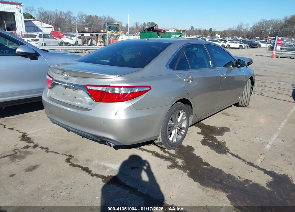 2015 TOYOTA CAMRY SE VIN: 4T1BF1FK4FU968301