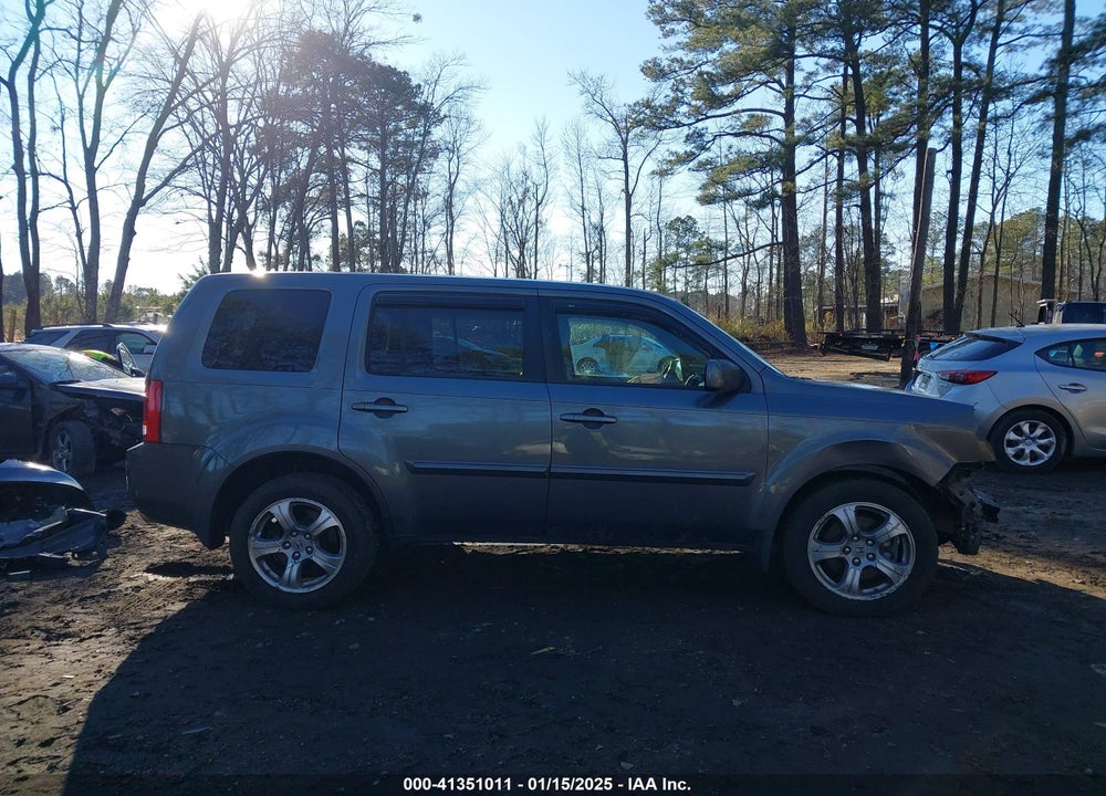 2012 HONDA PILOT EX-L VIN: 5FNYF4H53CB033153