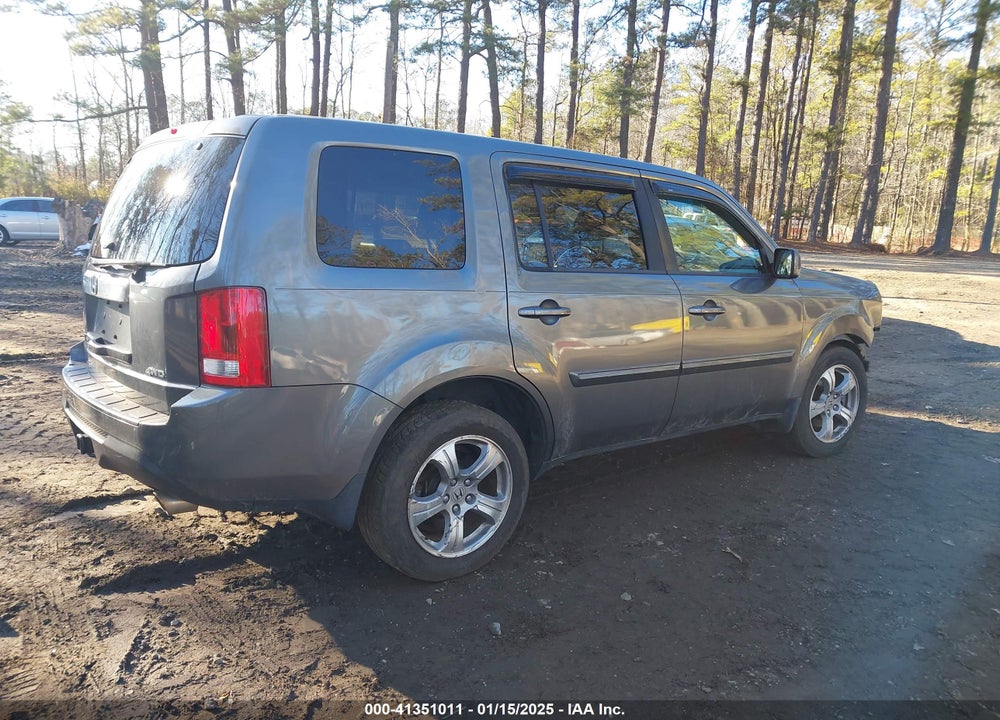 2012 HONDA PILOT EX-L VIN: 5FNYF4H53CB033153
