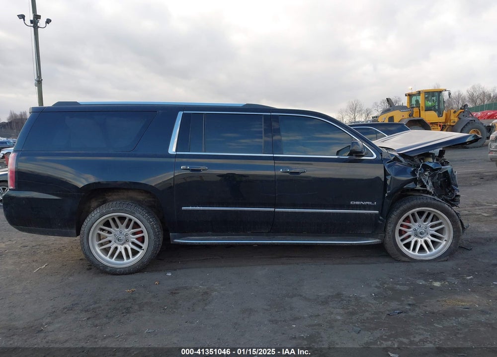 2020 GMC YUKON XL VIN: 1GKS2HKJ9LR162043