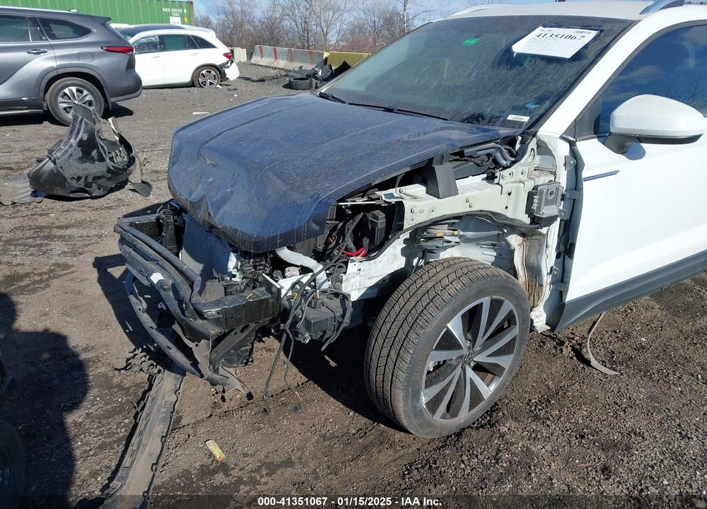 2022 VOLKSWAGEN TAOS 1.5T SE VIN: 3VVRX7B23NM061858