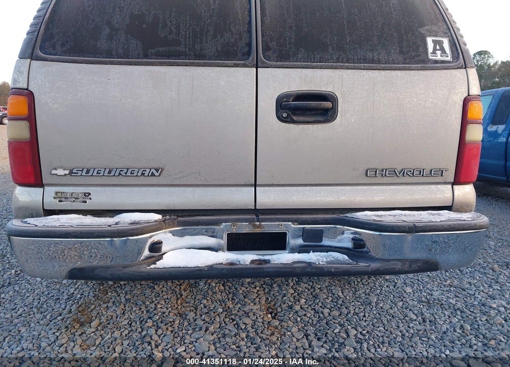 2003 CHEVROLET SUBURBAN 1500 LS VIN: 3GNEC16Z43G109853