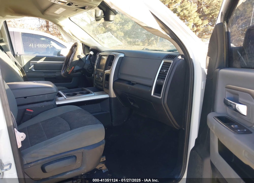 2014 RAM 2500 VIN: 3C6TR5DT2EG158273